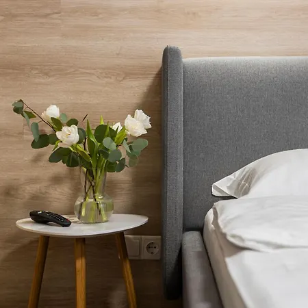 Woodvel House Guest house *