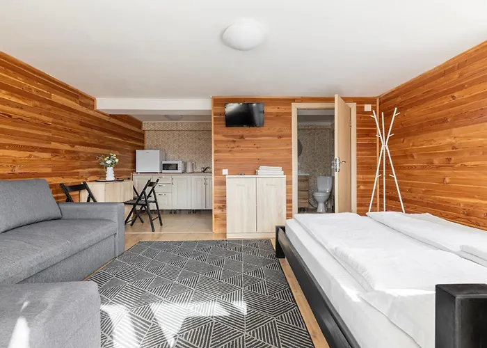 Woodvel House Palyanytsya
